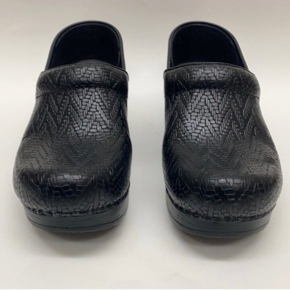 DANSKO Black Chevron Clogs - Picture 3 of 10